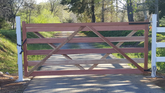Horizontal Wood Gate
