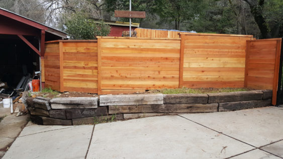 wood-privacy-fencing-4